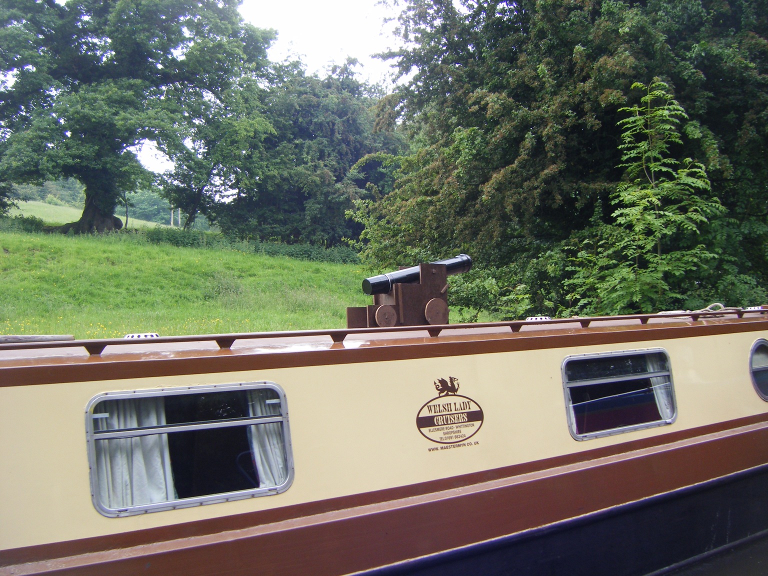 longboat