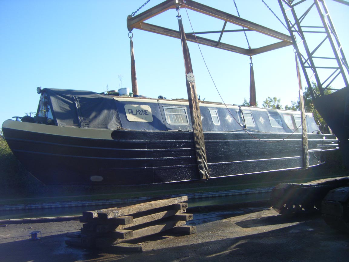 narrow boat