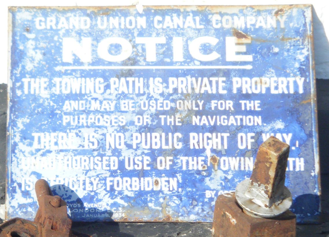 narrow boat